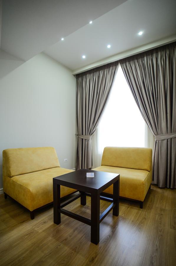 Hotel Vila Imperial Elbasan Exterior foto